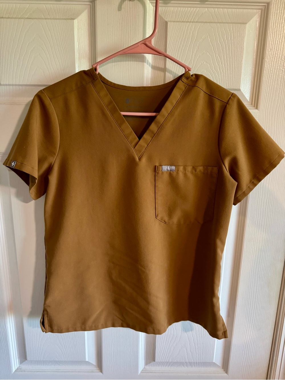 Figs Catarina Scrub Top in Brown